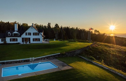 La Malbaie Villa | 915 - Les Immeubles Charlevoix - Domaine Ciel sur Mer