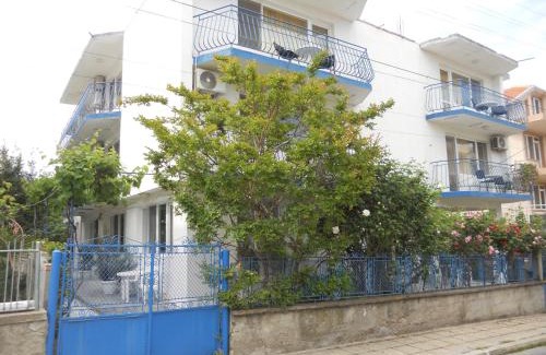 Akhtopol House | "Aхтополис" - подсигурено безплатно паркиране