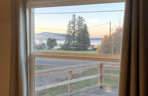 Polson Cottage | A 1930’s 5 bedroom, 2 bathroom home overlooking Flathead Lake