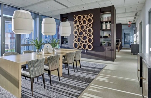 Union Apartment | A 2 BDR Resort like Apt Near EWR Airport
