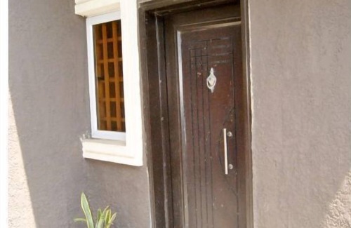 Surulere House | A 2 Bedroom Luxury Apartment in a serene environment and well furnished.