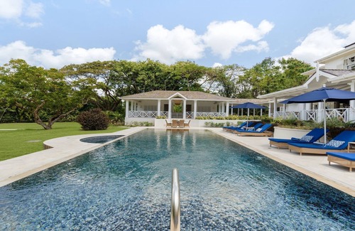 Paynes Bay House | A 4 Bedroom Luxury Sandy Lane Villa With Lots Of Privacy And Close To The Beach
