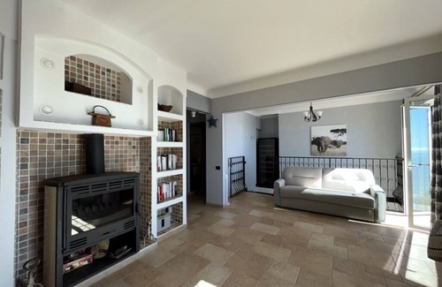 La Turbie Villa | A balcony over Monaco and the sea
