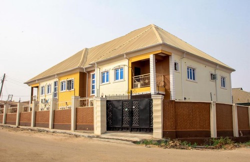 Ibadan Apartment | A'BASICS ONE BEDROOM APARTMENT
