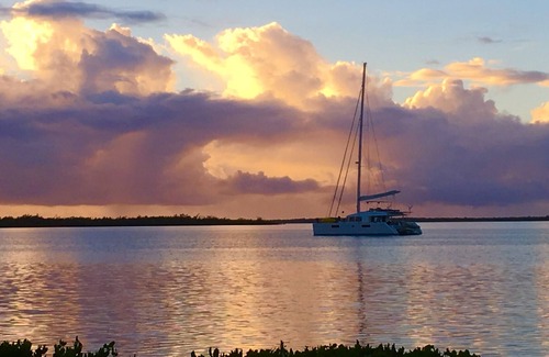 Bodden Town Condo | A Beach Villa in Paradise