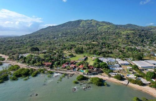 Veracruz Apartment | A beachfront property very near to Panama city