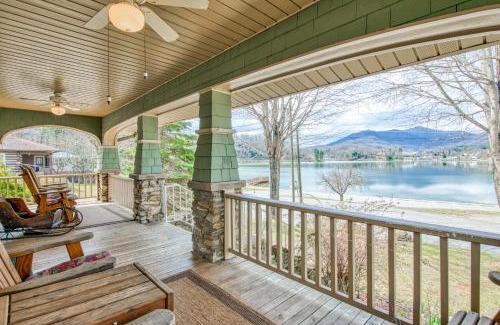 Lake Junaluska House | A Beautiful View & Carriage