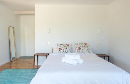 Gondomar House | A Casa dos Caseiros ツ by Rias Baixas Rentals