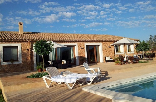 Son Antem Ski Chalet | A charming house in the south of Mallorca