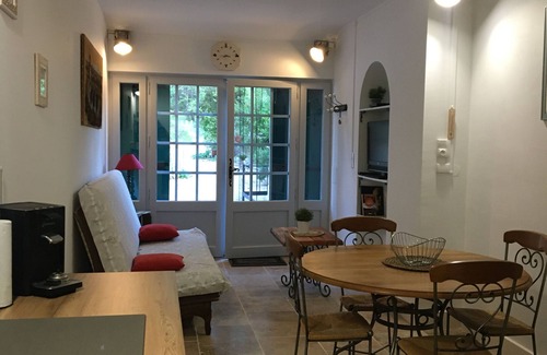 St.-Remy-de-Provence House | A corner of paradise in the heart of the Alpilles with SPA