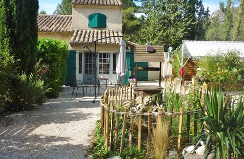 St.-Remy-de-Provence House | A corner of paradise in the heart of the Alpilles with SPA