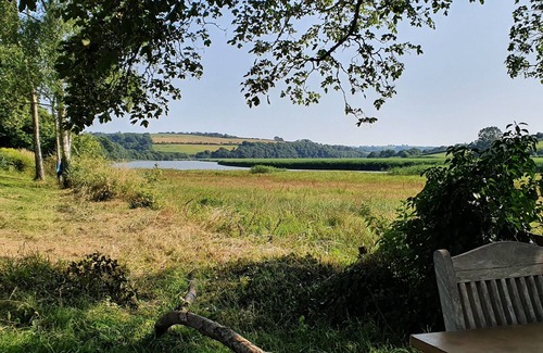 Morwellham Cottage | A cosy riverside cottage in the Devon countryside on the Edge of Dartmoor.
