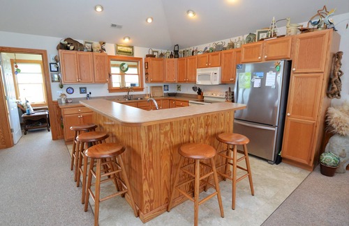 South Nags Head House | A direct beach path across the street, so no long walks to the beach!