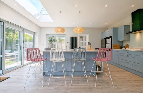 West Wittering House | A family house that sleeps 6 guests in 3 bedrooms