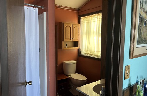 Clay County House | A Fun Fall Retreat! Near Okoboji, Lakeside Suite on Lost Island Lake