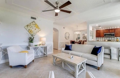 Lakewood Ranch Condo | A Golfer's Dream Get Away. Enjoy resort style living at Lakewood National.