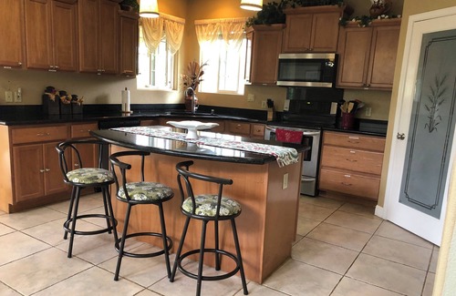 Ainaloa House | A Gorgeous Home in Paradise at Affordable Rate