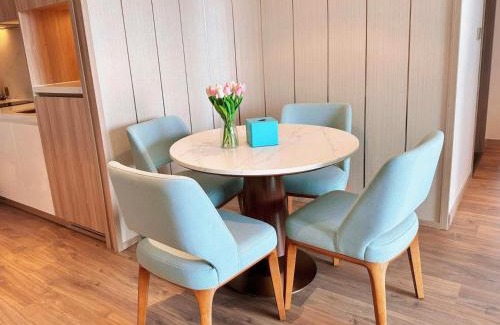 Ha Long Apartment | A La Carte Hạ Long, Căn hộ nghỉ dưỡng view biển đầy đủ tiện nghi