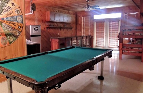 Hendersonville Cabin | A little bit of heaven in the Blue Ridge Mountains!
