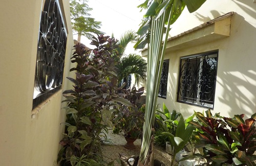 Saly Niakhniakhal Villa | A Niakh Niakhal Saly villa air conditioned and comfortable beach at reasonable prices