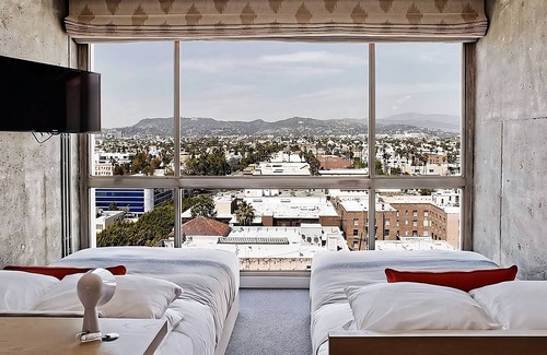 Wilshire Center Hotel | A Paradise-Like Escape! 4 Classy Units, Hills View, Outdoor Pool, Pets Allowed