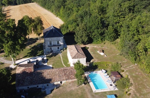 Roquecor House | A peaceful stone house overlooking the stunning hill top village of Roquecor