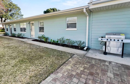 Crystal Beach House | A Pompano Inn by Destin Getaways