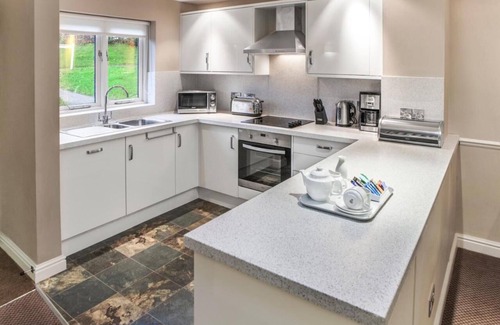 Milton Damerel House | A quiet haven in the heart of North Devon with a variety of elegant rooms.