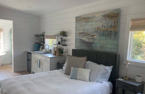 Springville Cabin | A Romantic Couple's Getaway