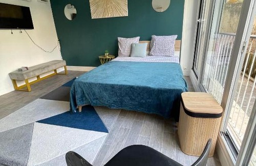 Antony Apartment | A seulement 30 min de Paris, près du RER B (direct aéroport Charles de gaulle)