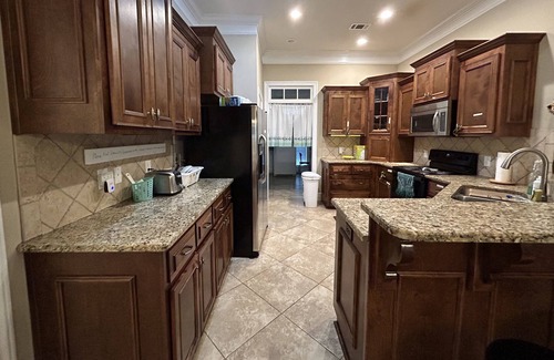 Valdosta House | A spacious home for a family retreat