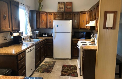 Kalispell House | A Stone's Throw From Adventure in NW Montana! 3BR 2B for 8