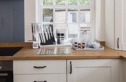Winchcombe Cottage | A sudeley castle cottage that sleeps 6 guests in 2 bedrooms