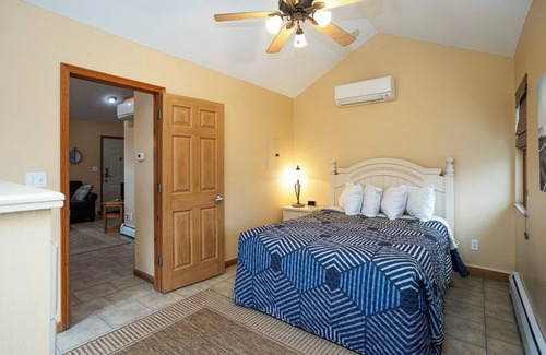 Michigan City Hotel | A Suite Place .5 mi from Beach