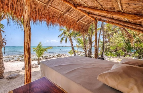 Tulsayab Villa | A truly amazing beachfront setting, 10 mins from Tulum!