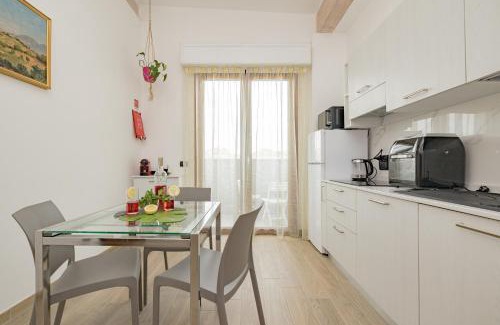 Cesate Apartment | A10 Arcobaleno AMPIO MONOLOCALE Rho Fiera -Como lago - MXP