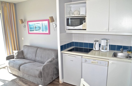 Chateau-d'Olonne Apartment | -A108 apartment-