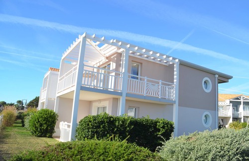 Chateau-d'Olonne Apartment | -A108 apartment-
