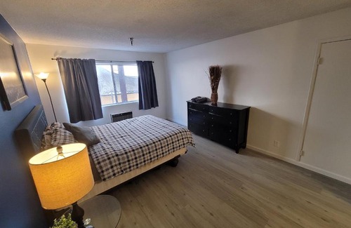 Pico - Robertson Hotel | (A13) Cozy 1 Bedroom Studio with Private Bath