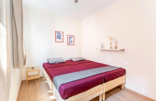Piraeus Apartment | A2 Porto Living