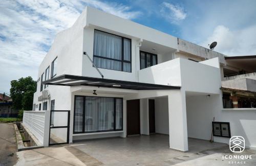Taman Intan Apartment | A8010 Villa Kuantan by Iconique BBQ or Pool