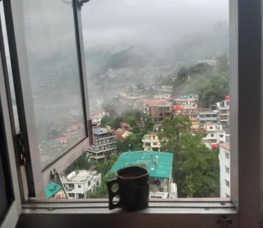 Kumarhatti House | Aashiyana Studio Homestay