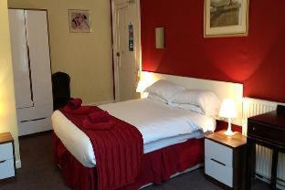 Ealing Common House | Abbey Lodge Hotel