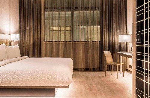 Zona 16 Hotel | AC Hotel by Marriott Guatemala City