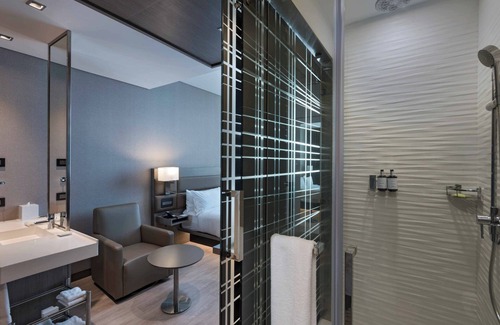 Zona 16 Hotel | AC Hotel by Marriott Guatemala City