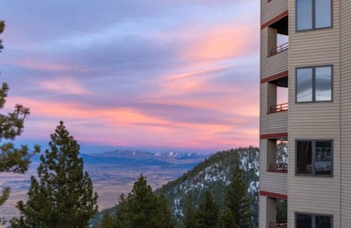Tahoe Village Villa | Access to Pools, Spa + Fitness Centre!