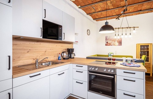 Christazhofen Apartment | Accessible Holiday Apartment "Käserei" with Private Terrace & Wi-Fi
