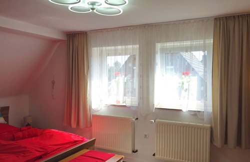 Grevenbroich Bed & Breakfast | Accommodation is conveniently located between the major cities of Cologne/Düsseldorf/Aachen