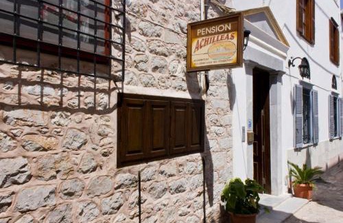 idhra House | Achilleas Pension
