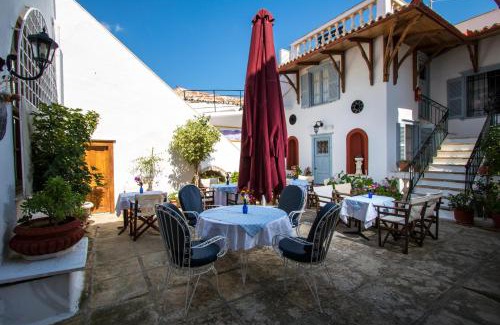 idhra House | Achilleas Pension